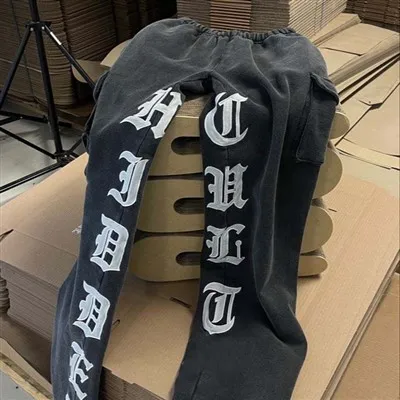 Celana Keringat Kasual Bertali